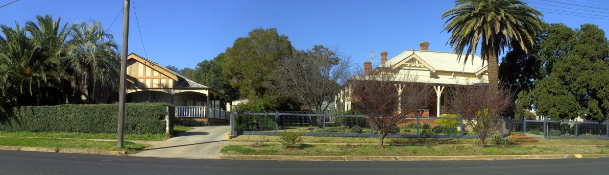 the white house has an arched front window