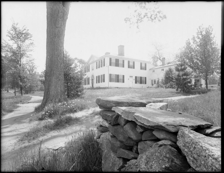 black and white pograph of a stone wall