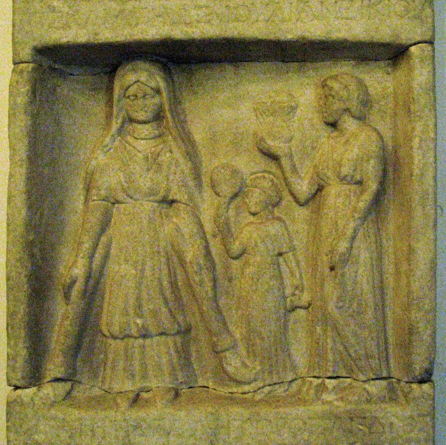 the jesus and mary and the young child are depicted in this bas relief