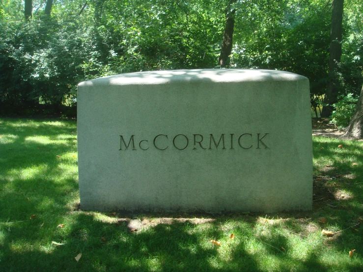 a marker is shown in a grassy park