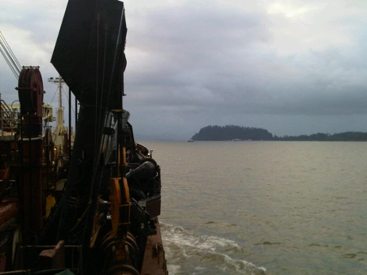 a view of an ocean with some very big equipment