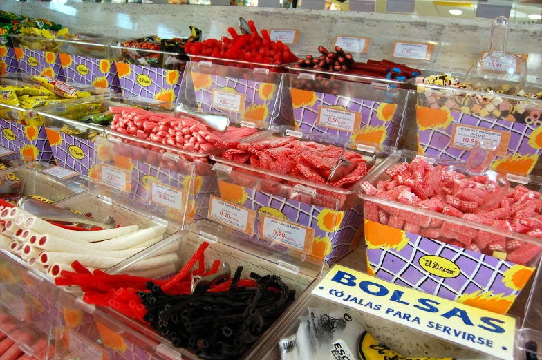 different types of fruit in plastic containers