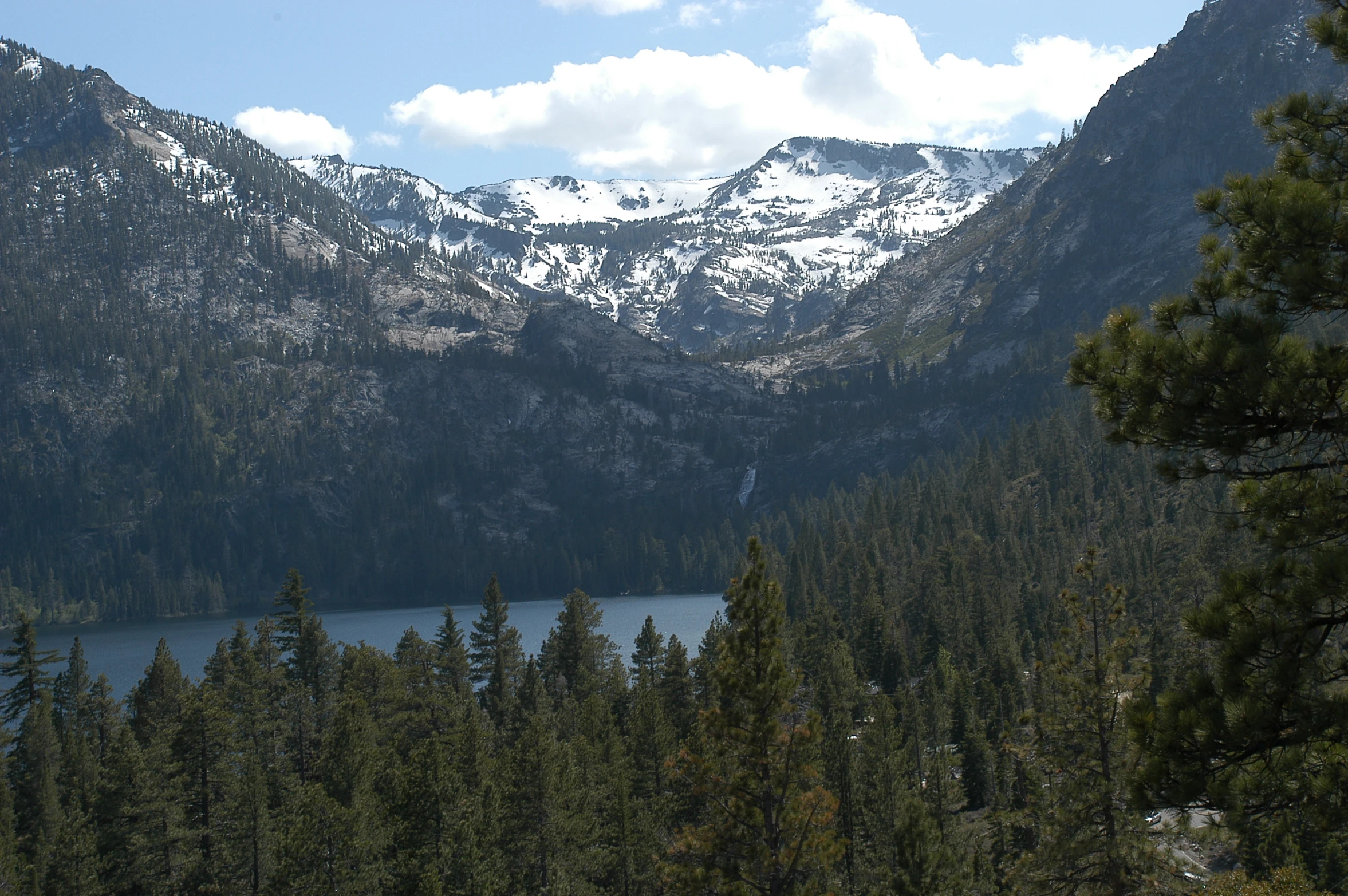 a valley that looks like it is in the mountains