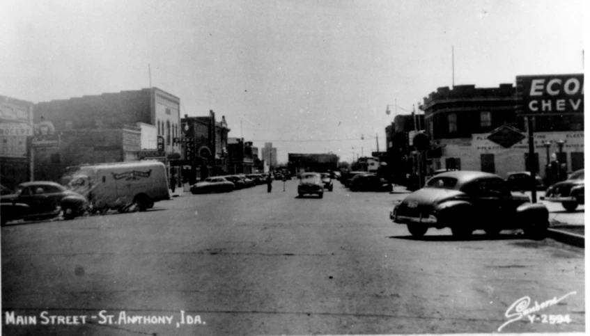 an old black and white po of an old city street