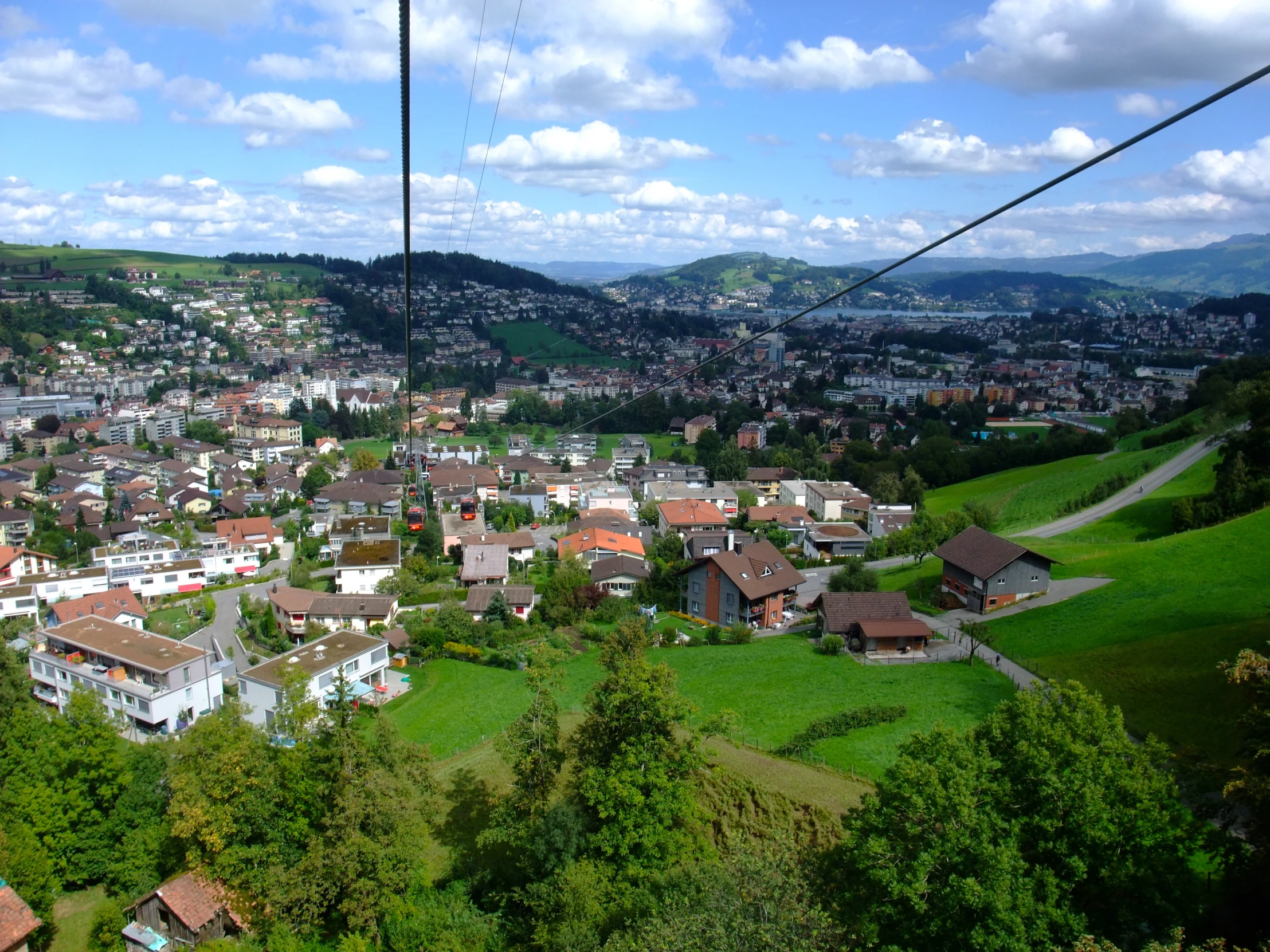 there are many buildings on this hill