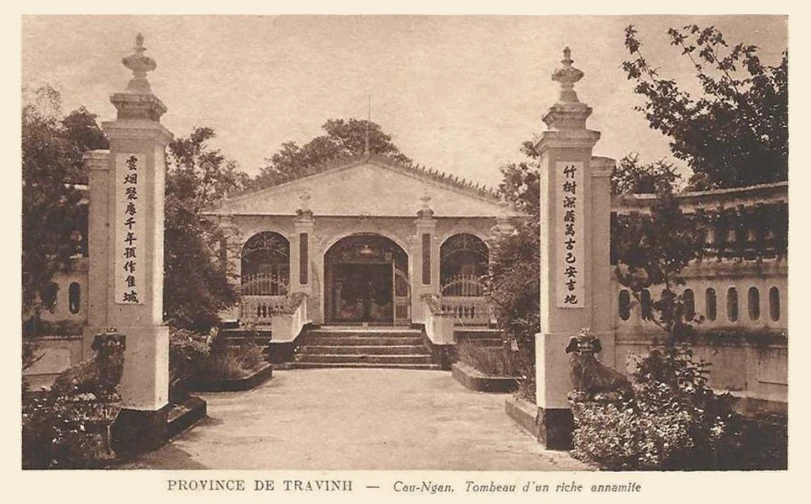 an old pograph of a garden and stairs