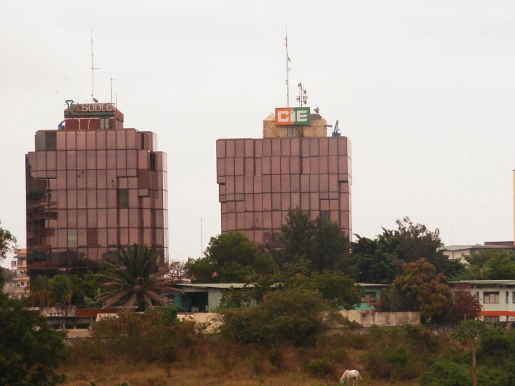 an old skyscr with one of the towers in the middle