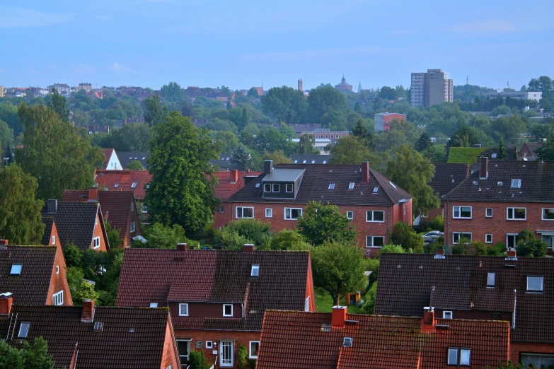 an overview s of a town in the daytime