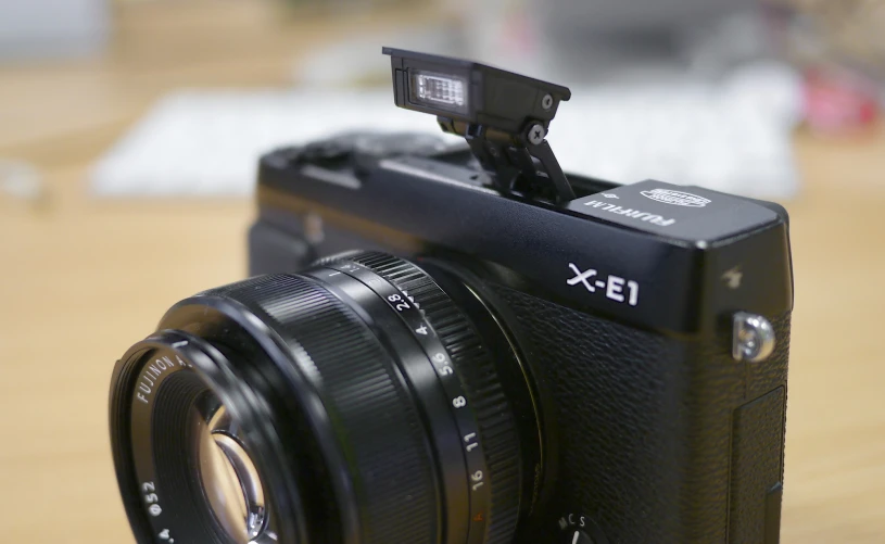 a camera sitting on a table showing the xep flash card