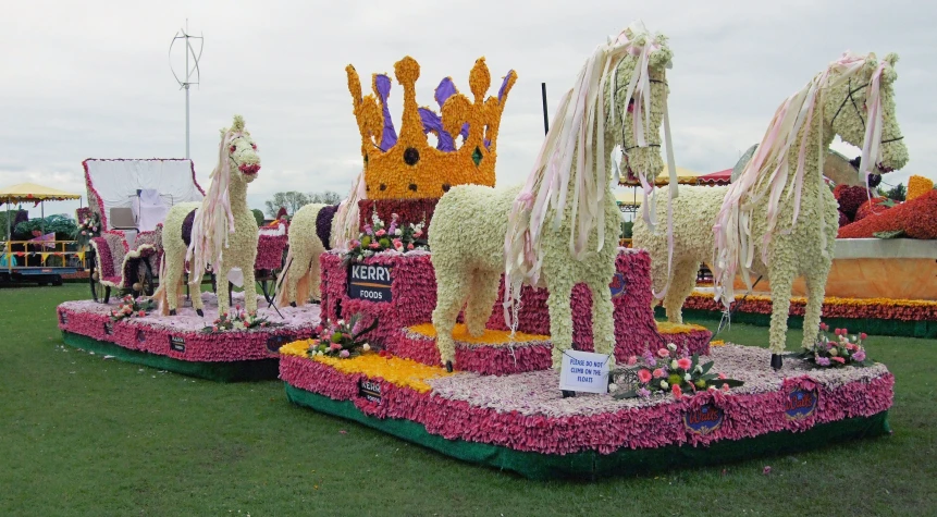 a number of horse shaped objects on display