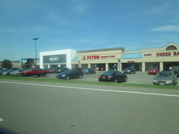 this is an outside view of a car showroom