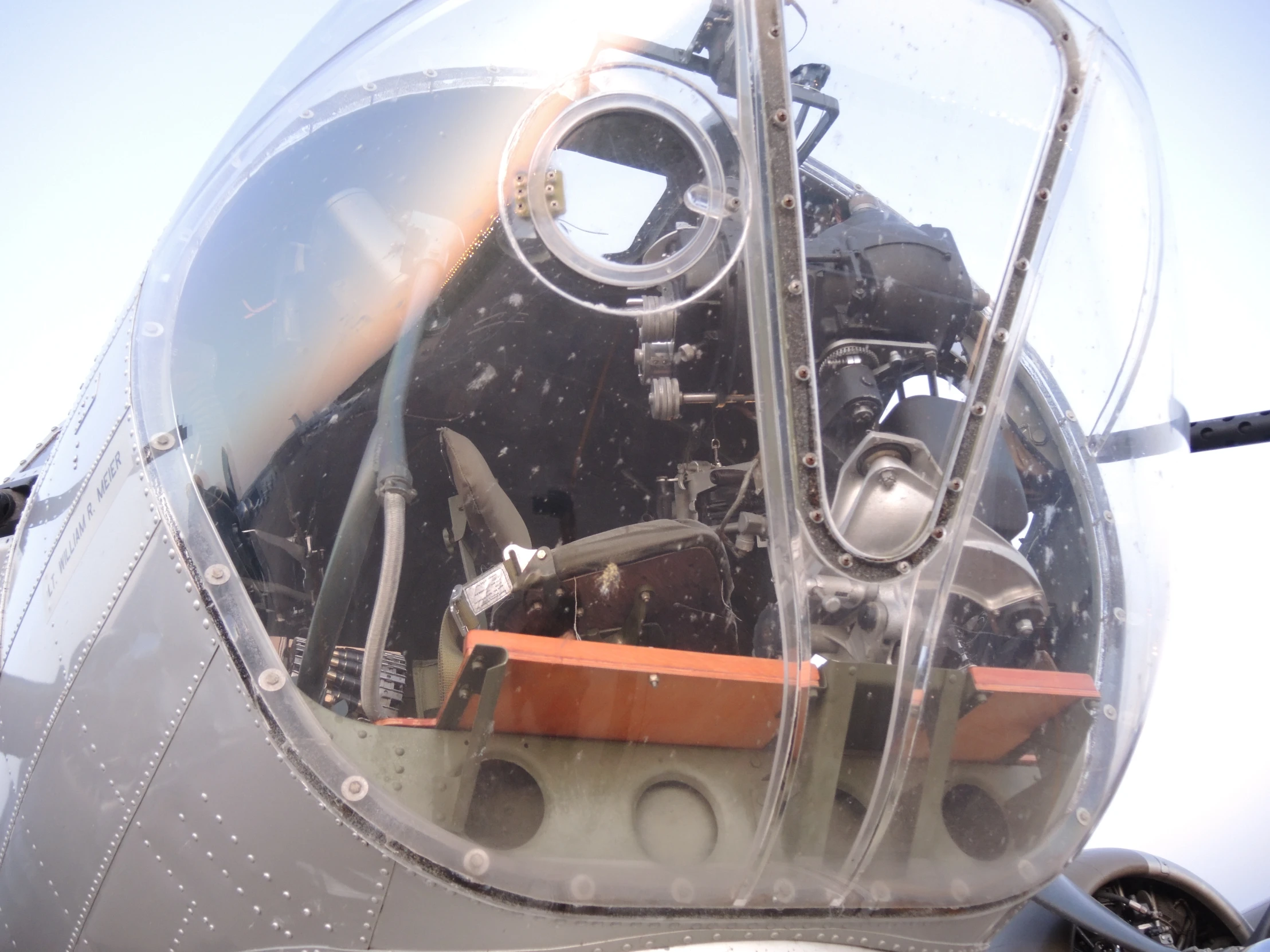 an airplane is showing its mirror of the cockpit