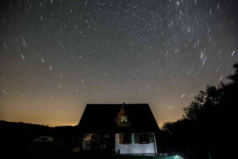 the house and the stars in the sky