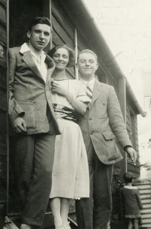 a black and white photo of two men and a woman, by Leo Goetz, bauhaus, early 20s, elizabeth erickson, detail, vacation photo