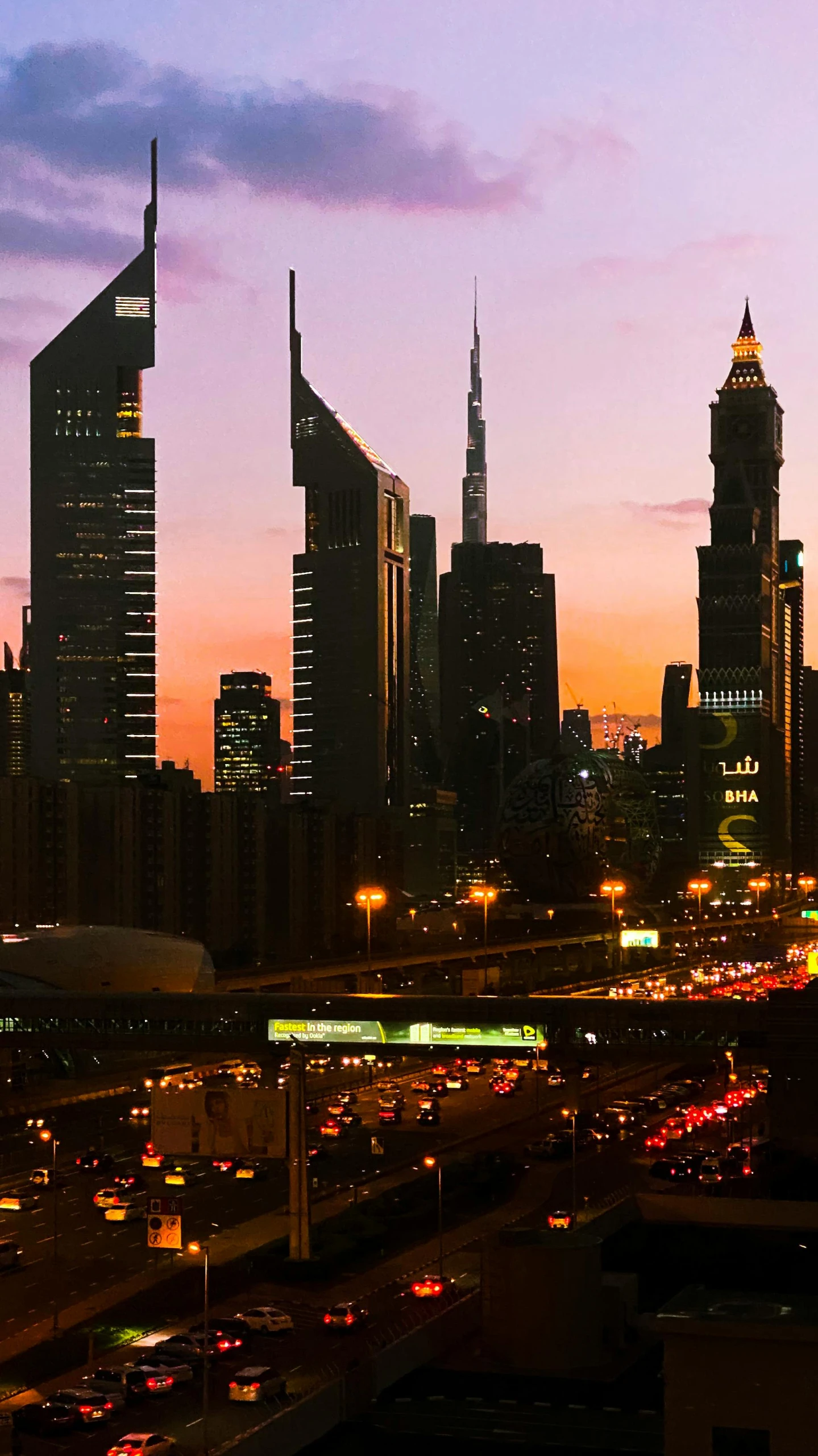 a city filled with lots of traffic next to tall buildings, pexels contest winner, hurufiyya, middle eastern, summer evening, 15081959 21121991 01012000 4k, panorama