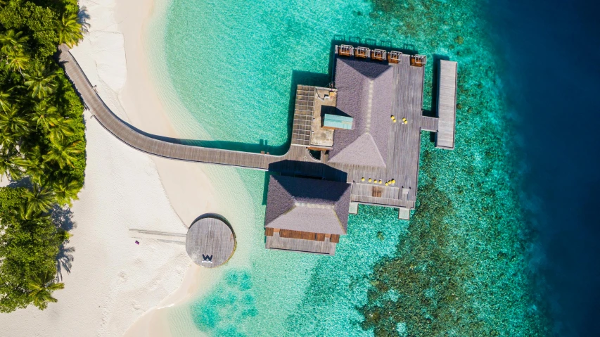 an aerial view of a house in the middle of the ocean, hurufiyya, with walkways, highly upvoted, flatlay, sun - drenched