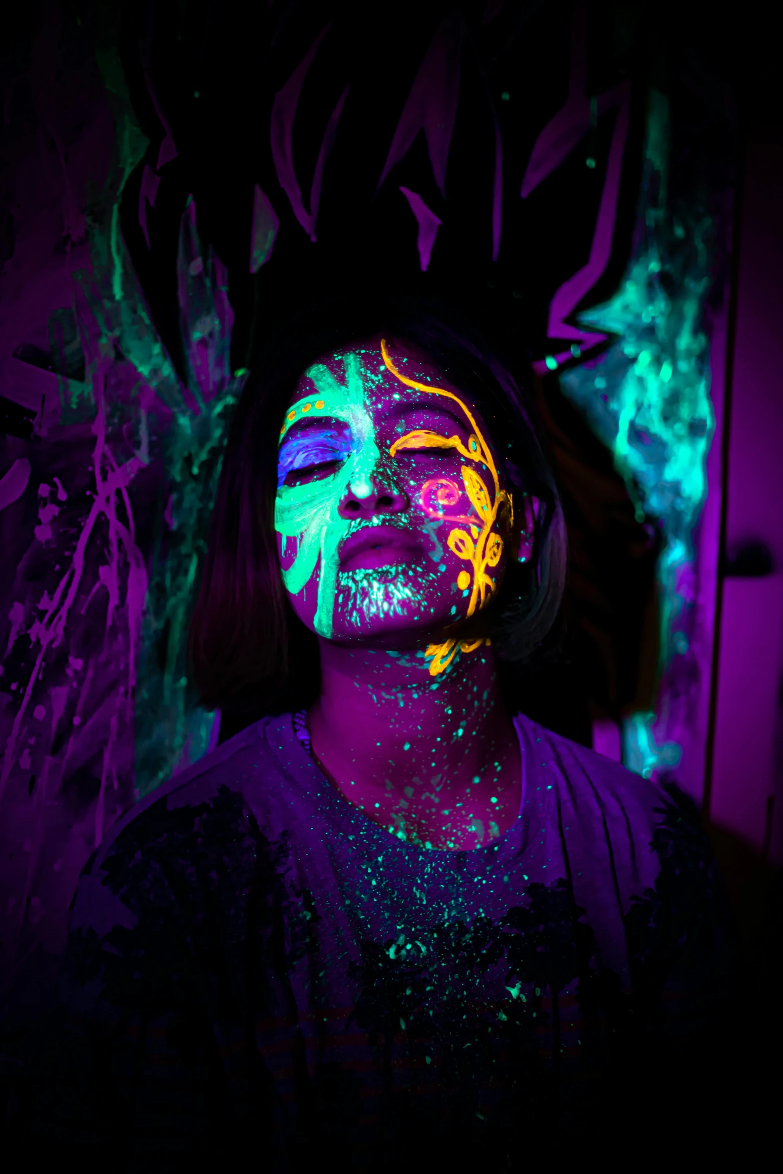 a woman with green and purple paint on her face, inspired by Elsa Bleda, pexels contest winner, psychedelic art, glowing lights intricate, 8 0 s asian neon movie still, neon basement, movie still of the alien girl
