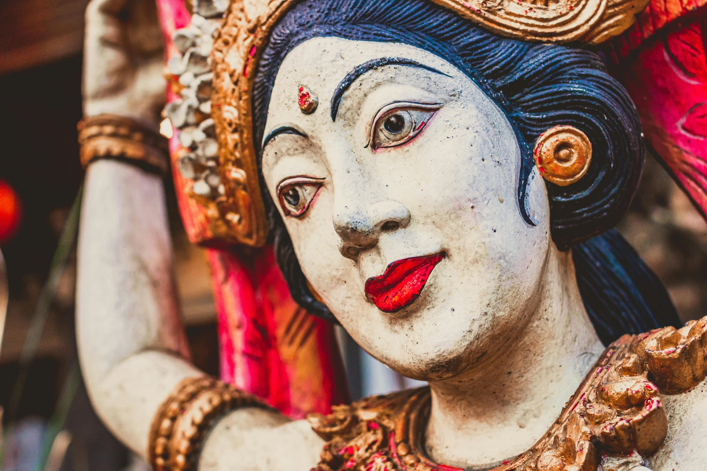 a close up of a statue of a woman, trending on unsplash, cloisonnism, cybertronic hindu temple, 💋 💄 👠 👗, avatar image, a wooden