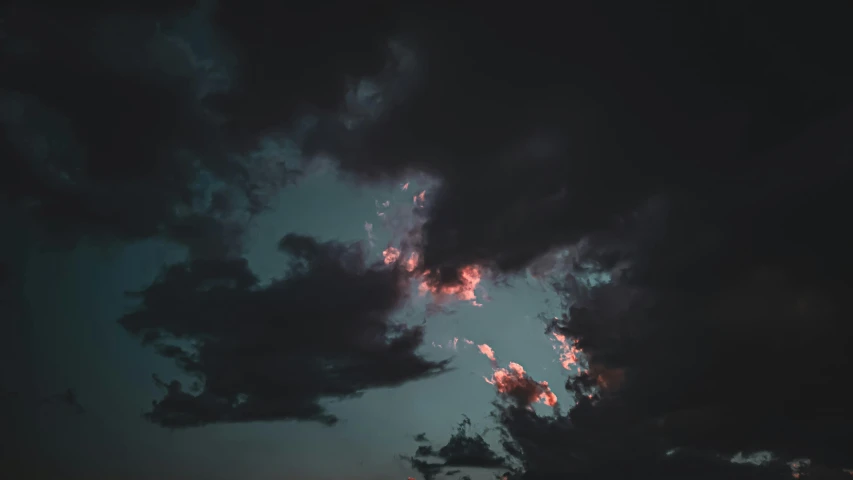 a bunch of clouds that are in the sky, a picture, inspired by Elsa Bleda, unsplash contest winner, aestheticism, ominous evening, red skies, ☁🌪🌙👩🏾, alessio albi