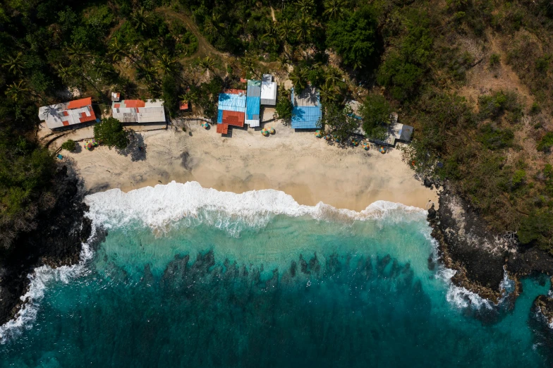 an aerial view of a beach with houses and trees, pexels contest winner, realism, mexico, quixel megascan, salvador, secluded