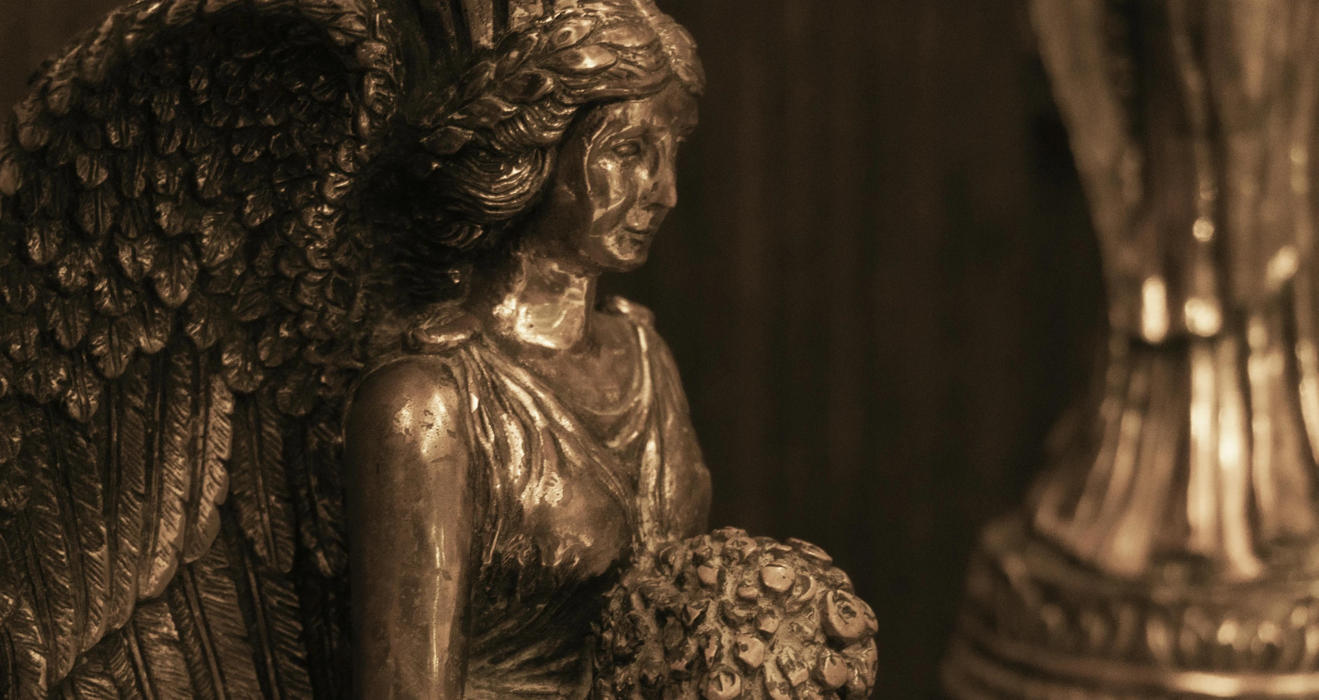 a statue of an angel holding a bunch of flowers, a statue, inspired by George Frederic Watts, pexels contest winner, art nouveau, 4 k detail, brass semi - mechanical woman, movie filmstill, reliquary