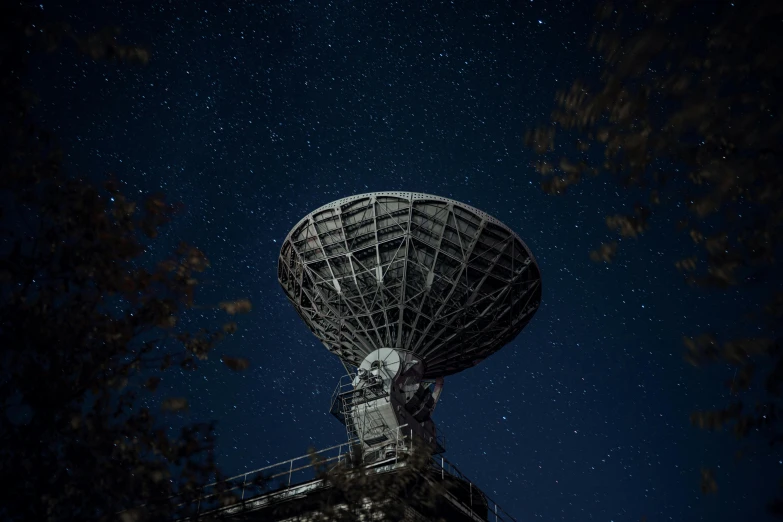 a satellite dish sitting in the middle of the night, by Adam Marczyński, unsplash contest winner, 2 5 6 x 2 5 6 pixels, ready to eat, alien structure, high res 8k