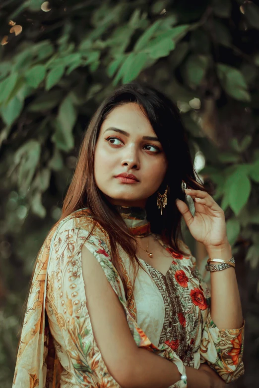 a woman in a sari posing for a picture, pexels contest winner, beautiful grumpy girl, wearing a kurta, profile image, icon