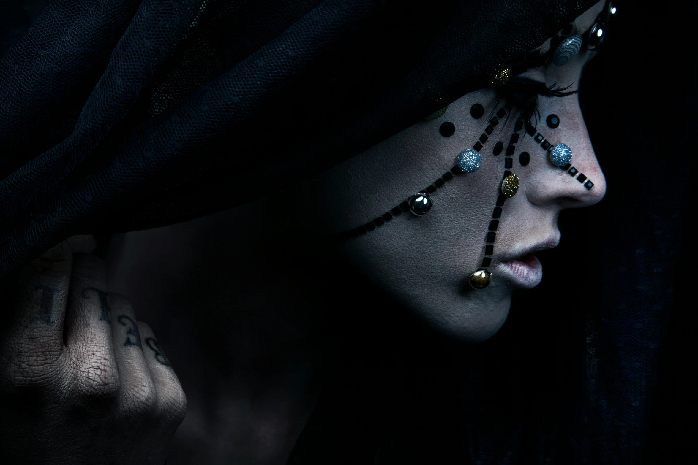 a close up of a person wearing a veil, an album cover, featured on cgsociety, gothic art, forehead jewelry, : native american shamen fantasy, reminiscent of blade runner, exquisite black accessories