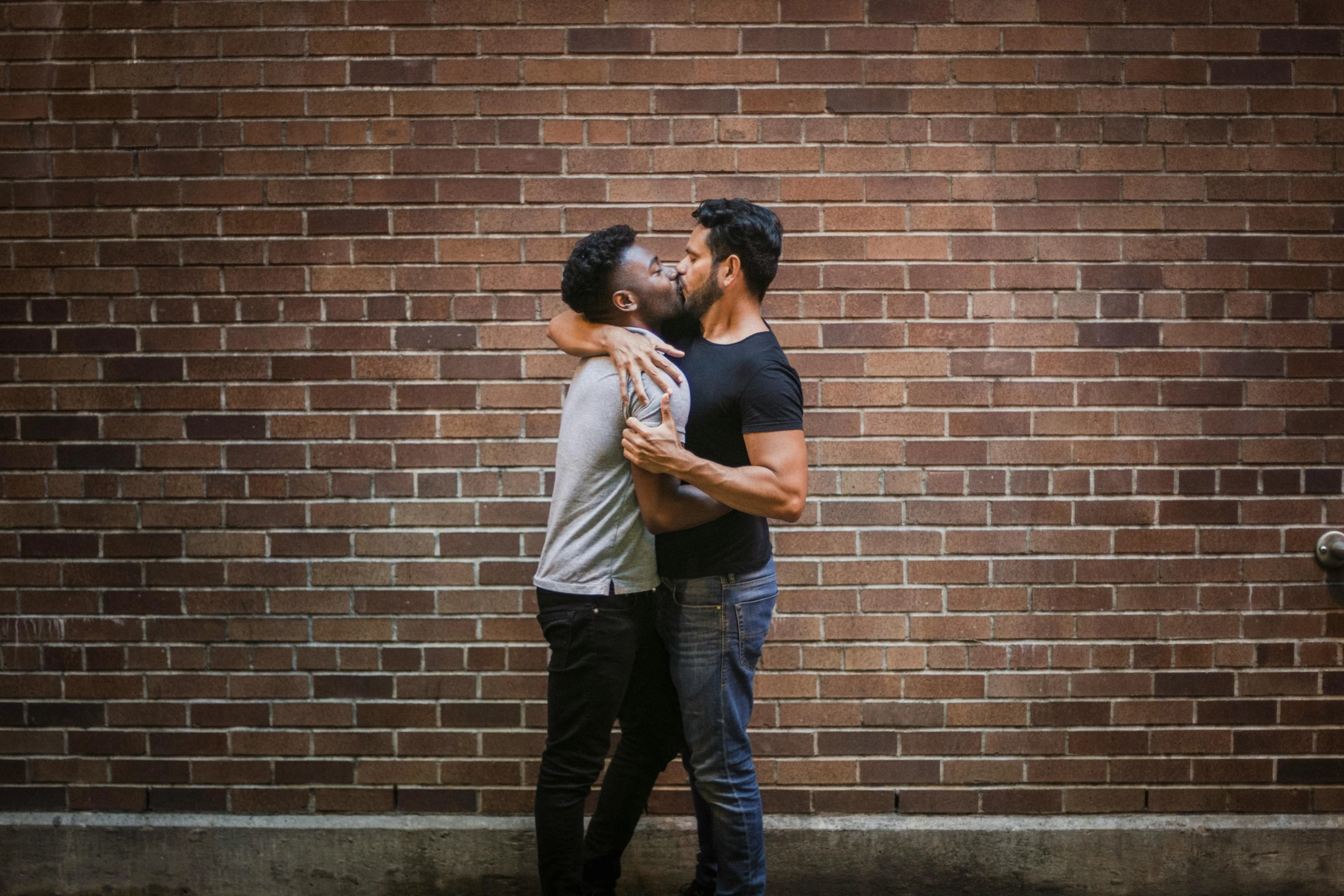 Image Details of makeout brick wall background pda