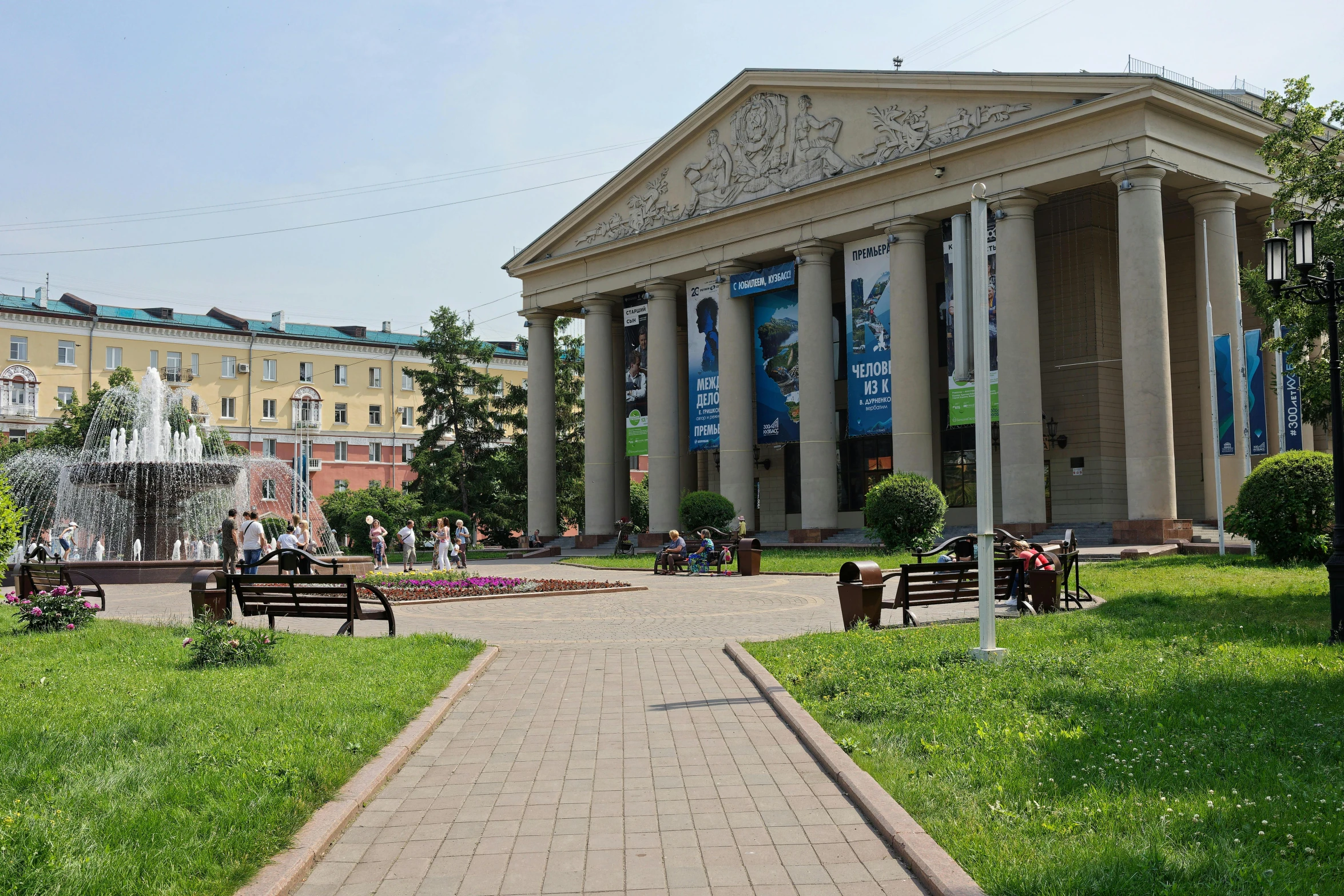 a large building with a fountain in front of it, inspired by Illarion Pryanishnikov, bench, giant columns, tourist map, university