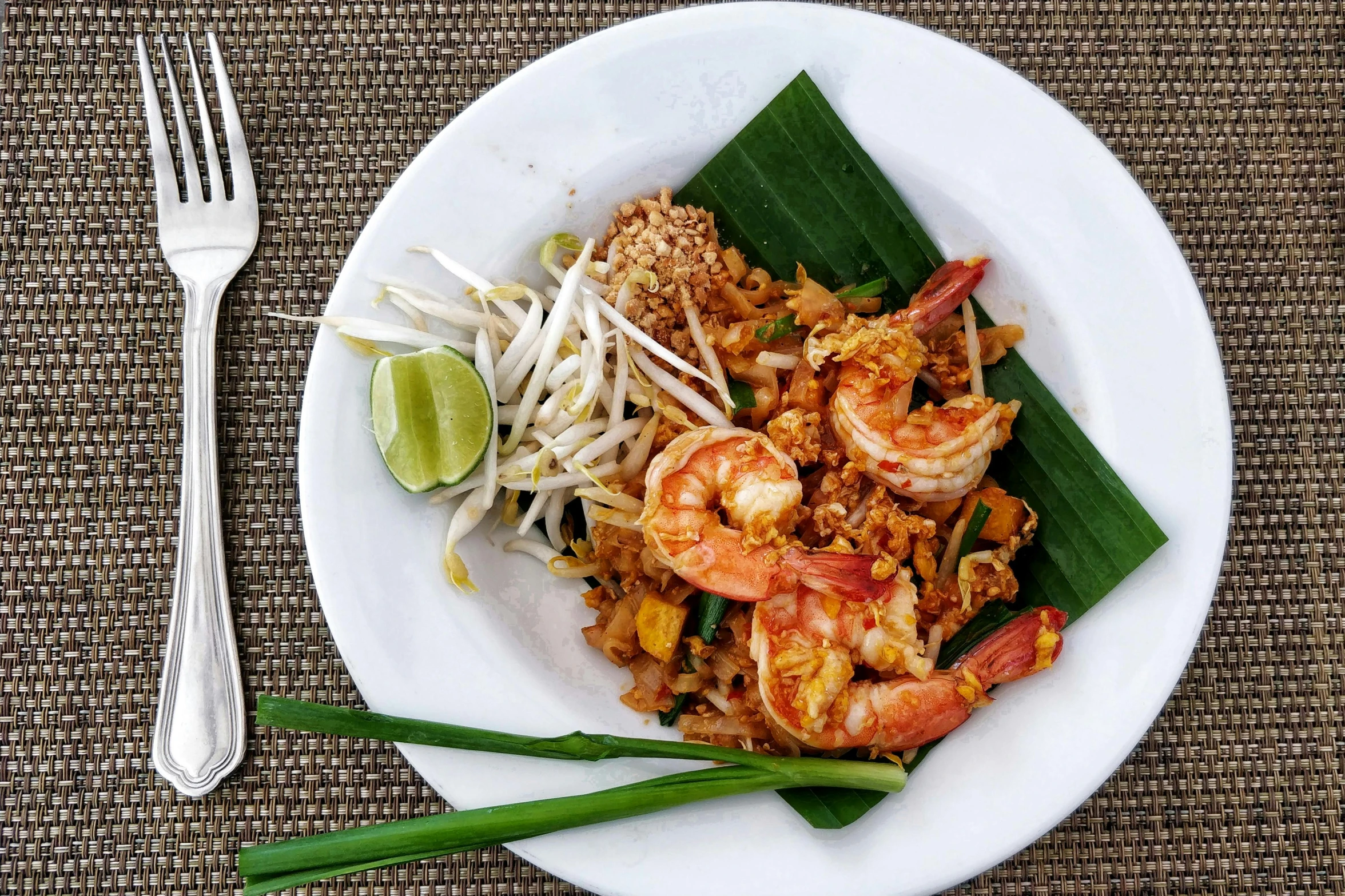 a close up of a plate of food on a table, bangkok, fan favorite, shrimp, image