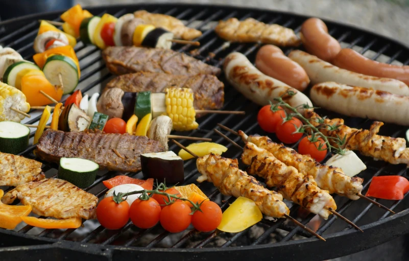 a grill topped with lots of different types of food, by Niko Henrichon, pexels contest winner, 🦩🪐🐞👩🏻🦳, avatar image, family friendly, round-cropped