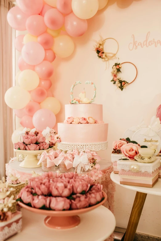 a table topped with lots of pink and white balloons, cake, profile image, lots de details, desserts