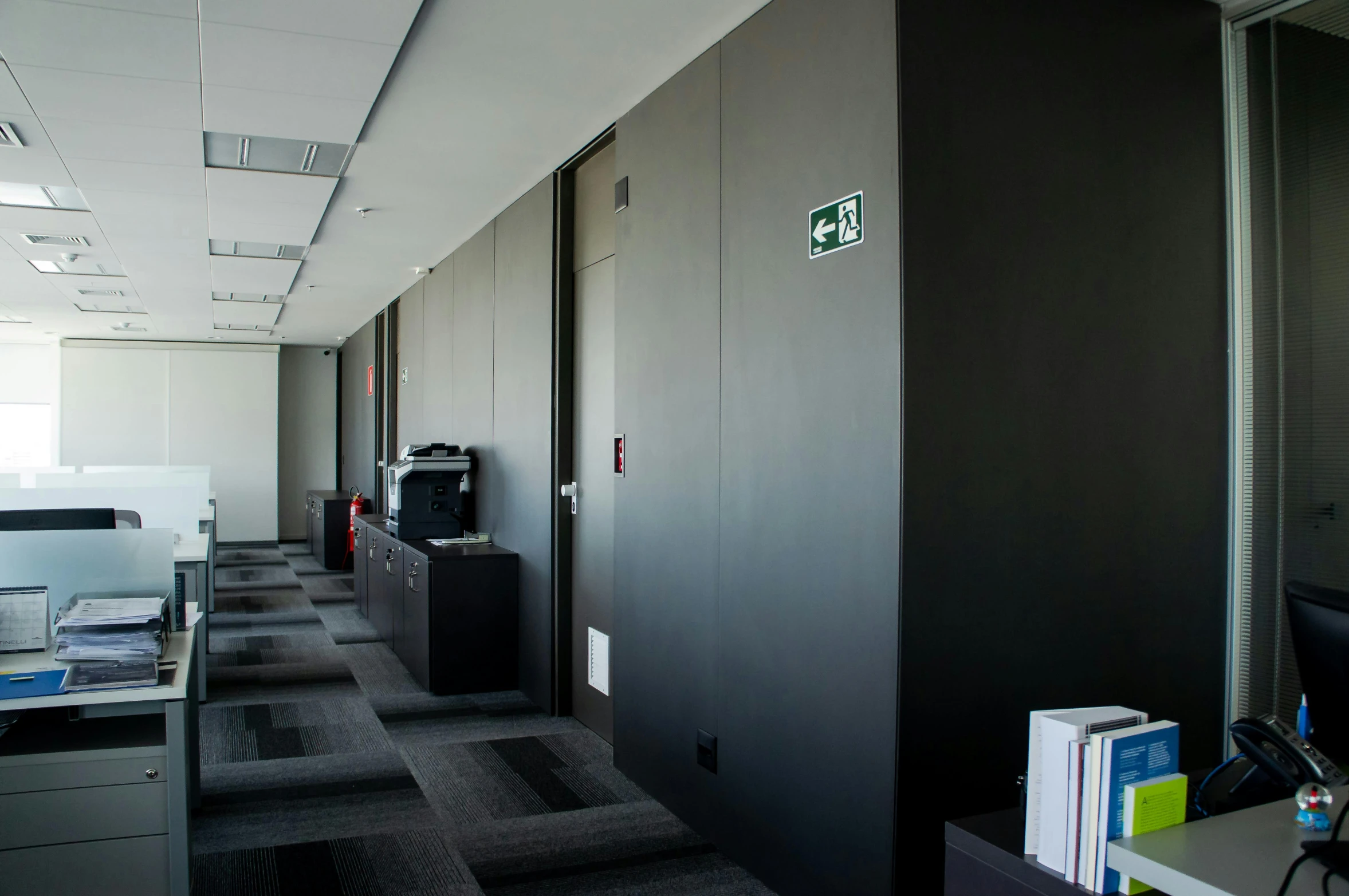 the office is clean and ready for us to use, by Daniel Lieske, unsplash, light and space, infinite corridor, lachlan bailey, opposite the lift-shaft, skybox