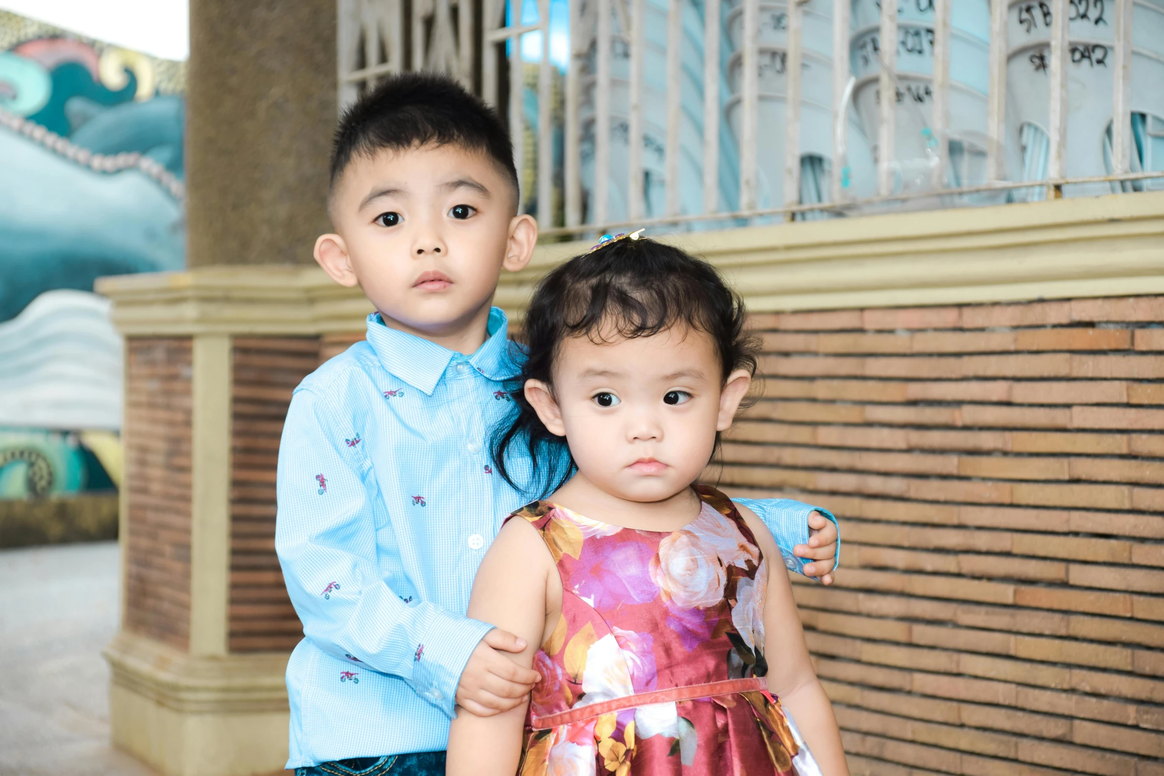 a couple of kids standing next to each other, a portrait, by Judith Gutierrez, pexels contest winner, hurufiyya, avatar image, yanjun chengt, 15081959 21121991 01012000 4k, formal wear