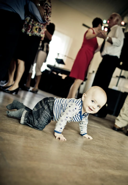 a baby crawling on the floor at a party, an album cover, unsplash, wedding, 15081959 21121991 01012000 4k, very handsome, dancing