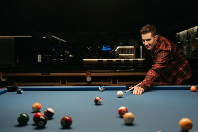 a man is playing a game of pool, a portrait, by Meredith Dillman, pexels contest winner, lachlan bailey, 15081959 21121991 01012000 4k, thumbnail, rick astley