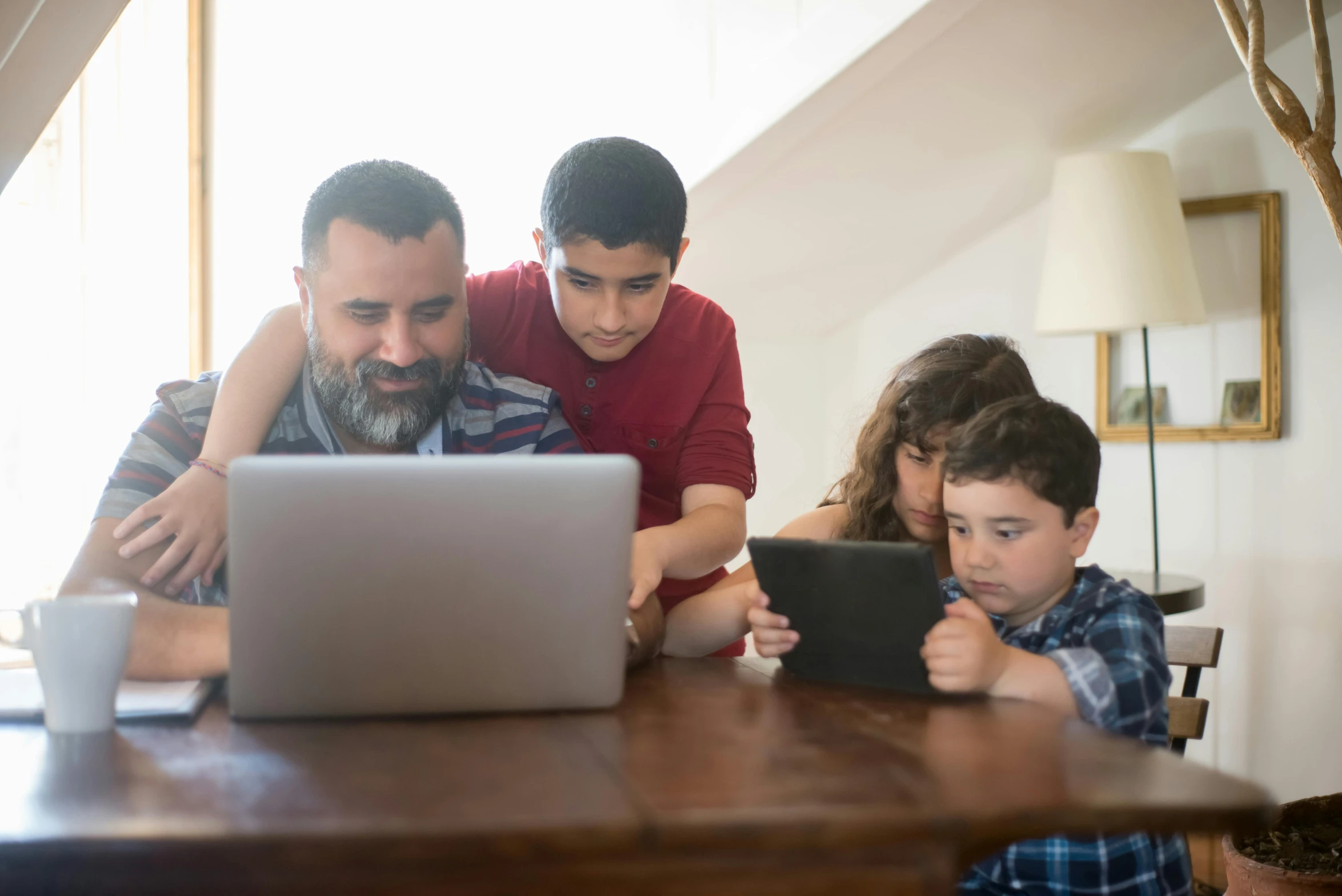 a group of people sitting around a table looking at a laptop, dad energy, thumbnail, farid ghanbari, multiple stories