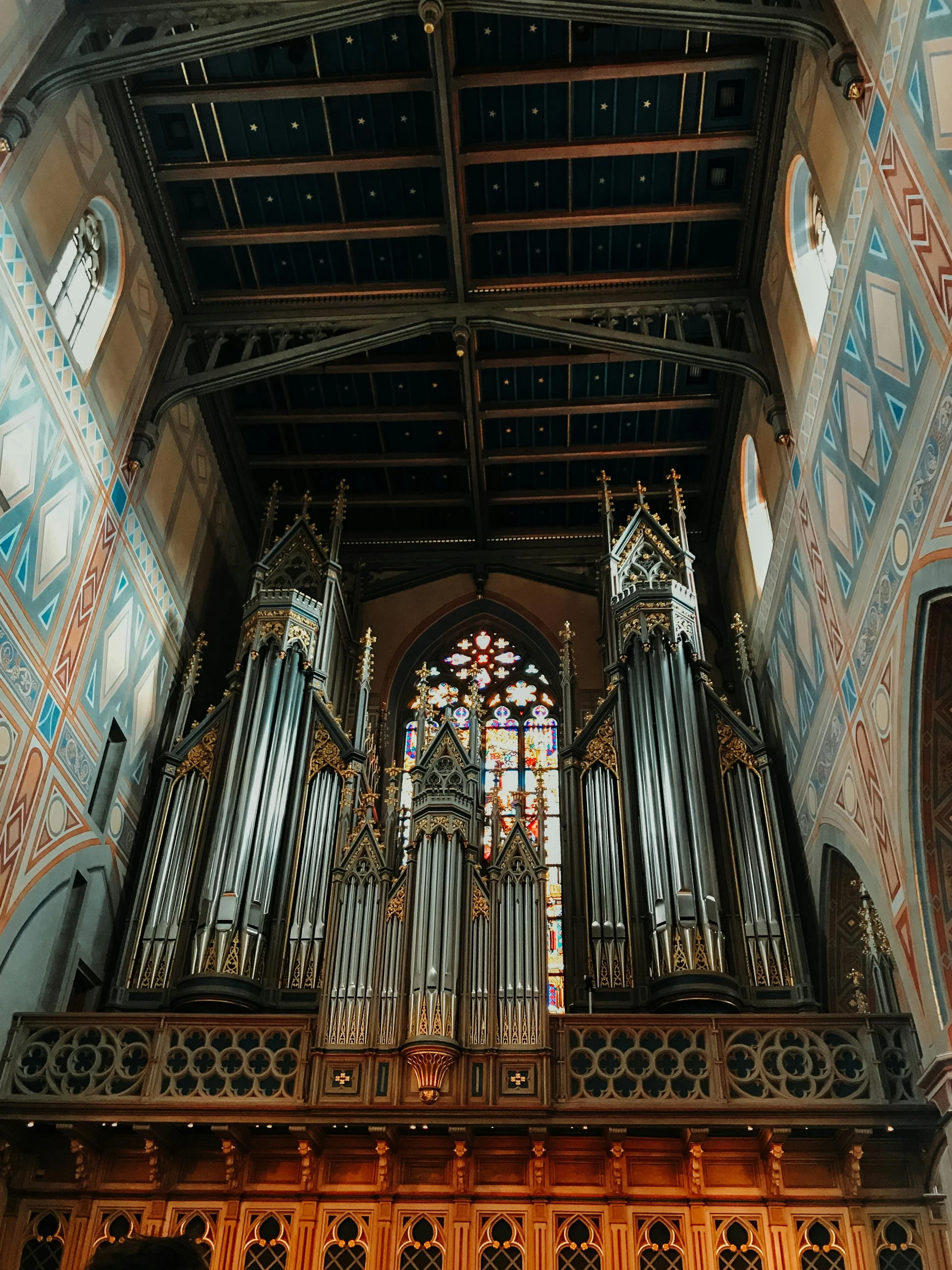 a large pipe organ sitting inside of a church, an album cover, pexels contest winner, florence, symmetrical front view, 🚿🗝📝, high - angle view