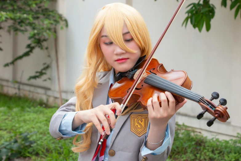 a woman with blonde hair playing a violin, inspired by Tsuruko Yamazaki, unsplash, shin hanga, dressed as schoolgirl, avatar image, cosplay photo, half image