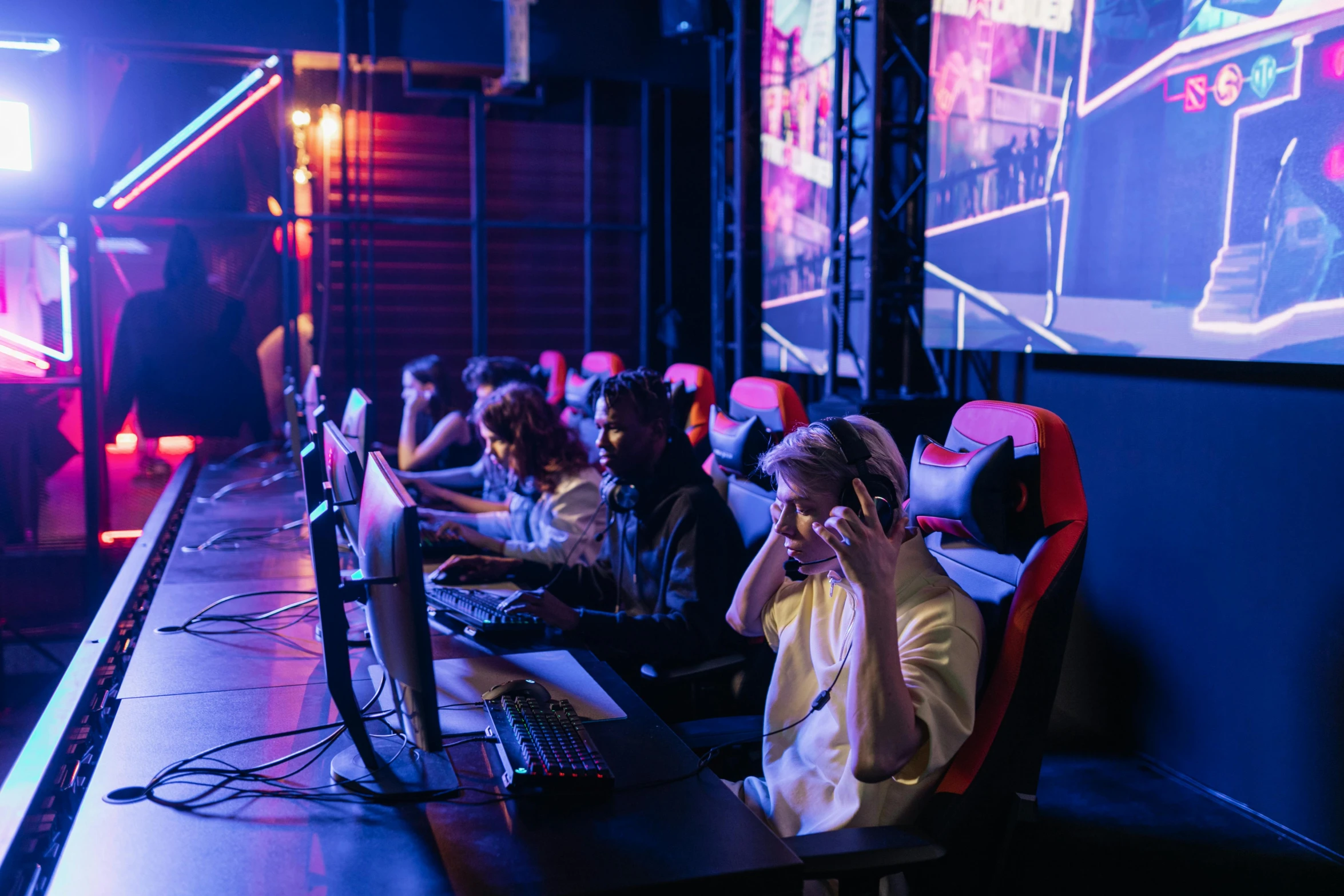 a group of people playing a video game, cyberpunk brackets, vip room, thumbnail, profile image