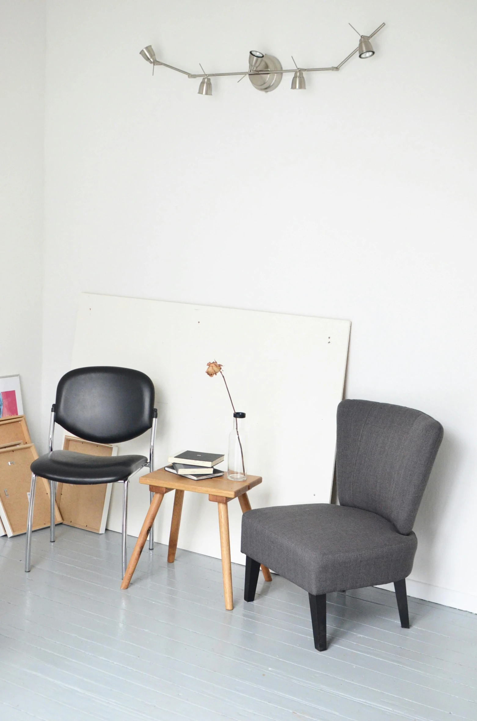 a living room filled with furniture and a white wall, a picture, arbeitsrat für kunst, office furniture, full body photograph, chair, professional image