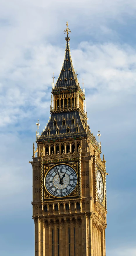 the big ben clock tower towering over the city of london, inspired by Christopher Wren, renaissance, thumbnail, brown:-2, exterior shot, 2022 photograph