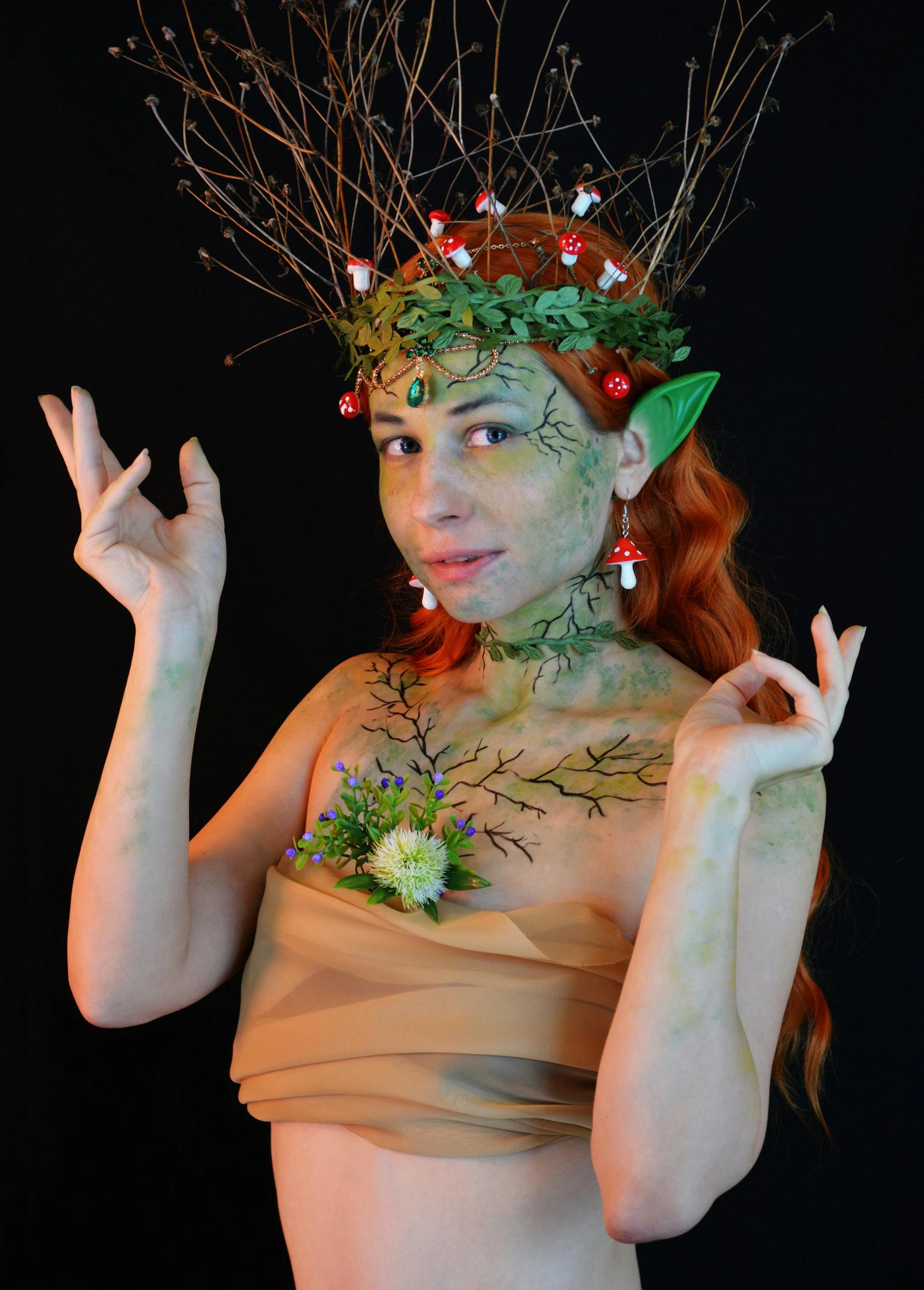 a close up of a person wearing a costume, inspired by Wendy Froud, reddit, renaissance, poison ivy, épaule devant pose, gaia human and digital, frontal pose