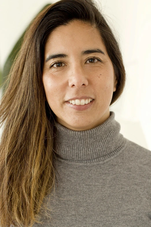 a woman with long hair wearing a turtle neck sweater, pedro correa, scientific photo, close - up photograph, portrait image