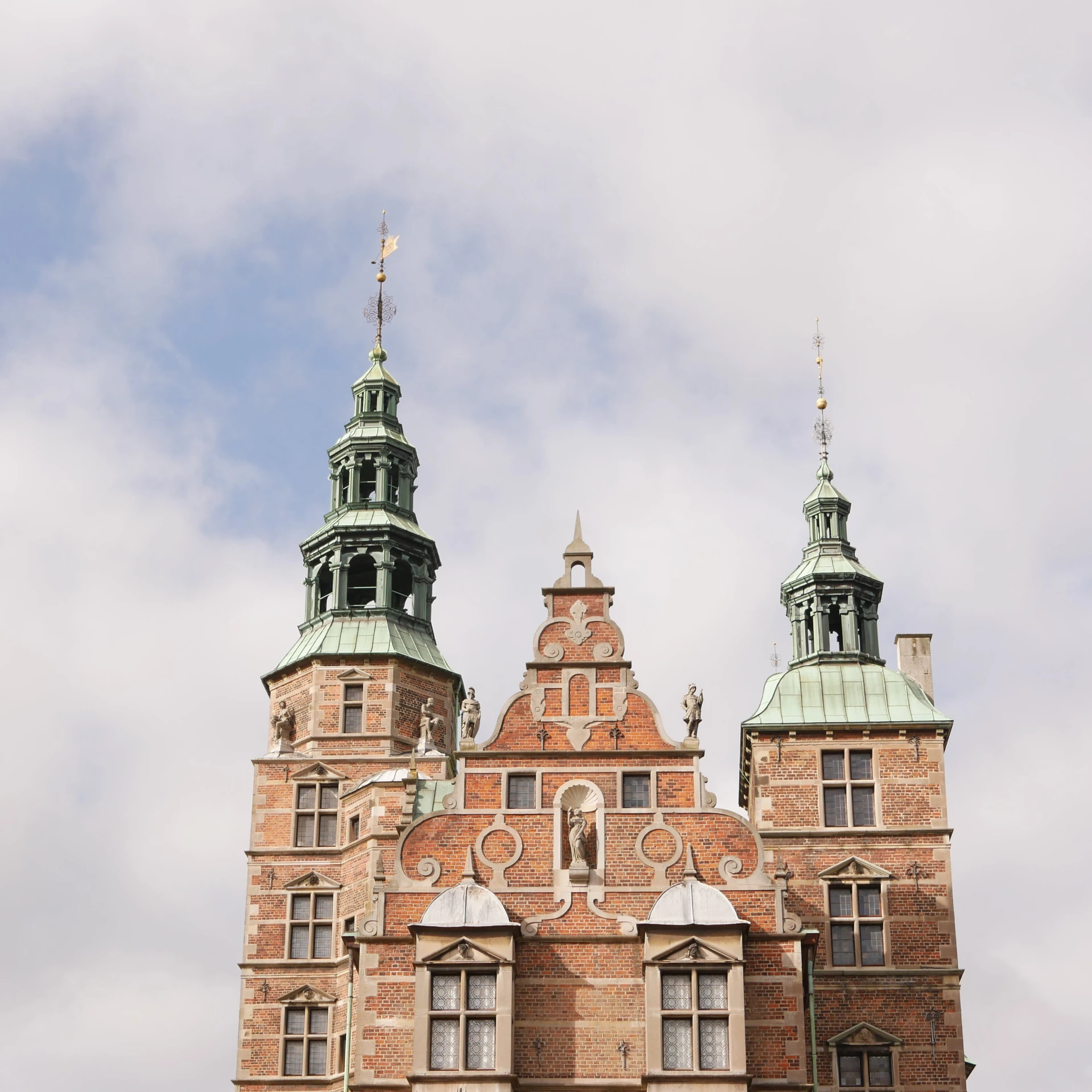 a large building with a clock on top of it, by Jan Tengnagel, pexels contest winner, baroque, two organic looking towers, denmark, 15081959 21121991 01012000 4k, neptune