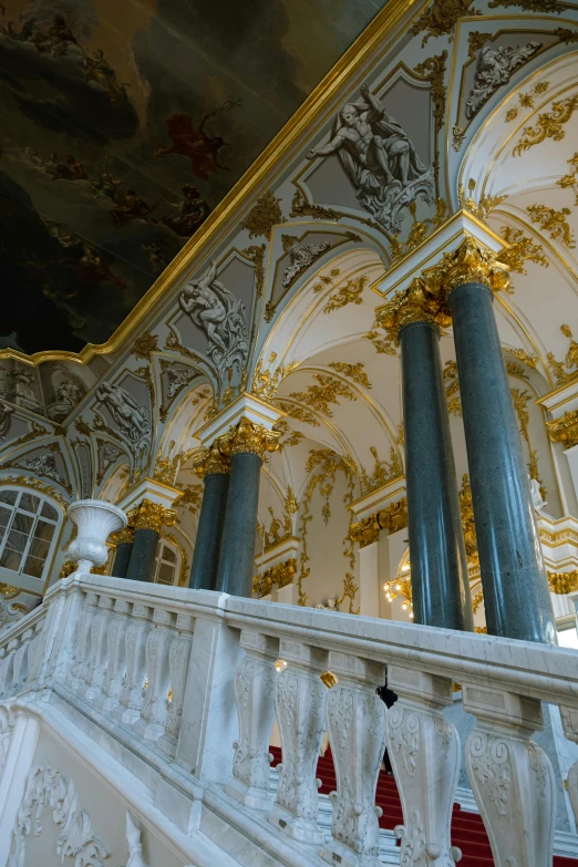 a staircase in a palace with a painting on the ceiling, inspired by Vasily Surikov, pinterest, baroque, white marble and gold, 2 5 6 x 2 5 6 pixels, marble white columns, saint petersburg