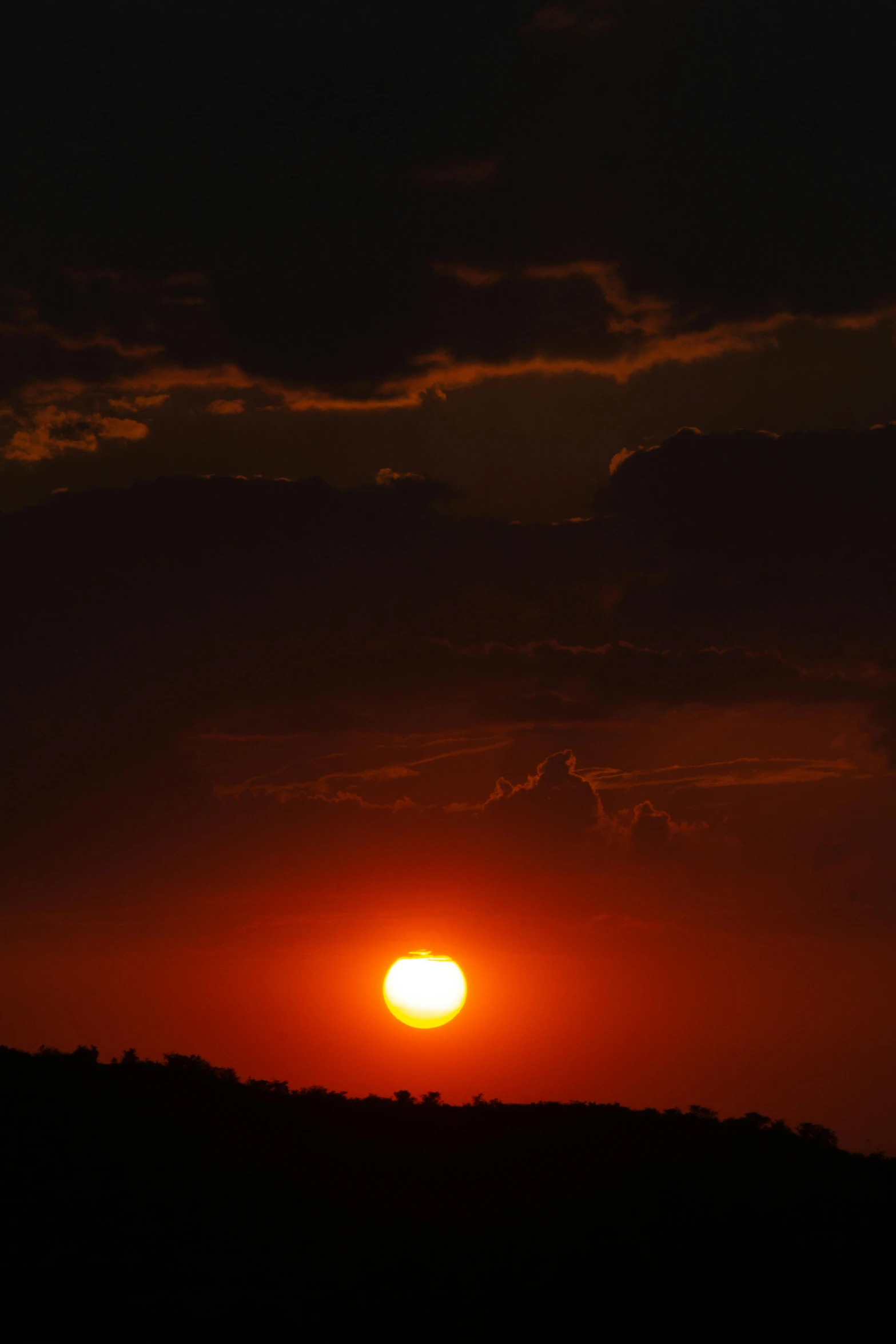 the sun is setting in the dark sky, by Joe Stefanelli, jamaica, reds), a brightly colored, may 1 0