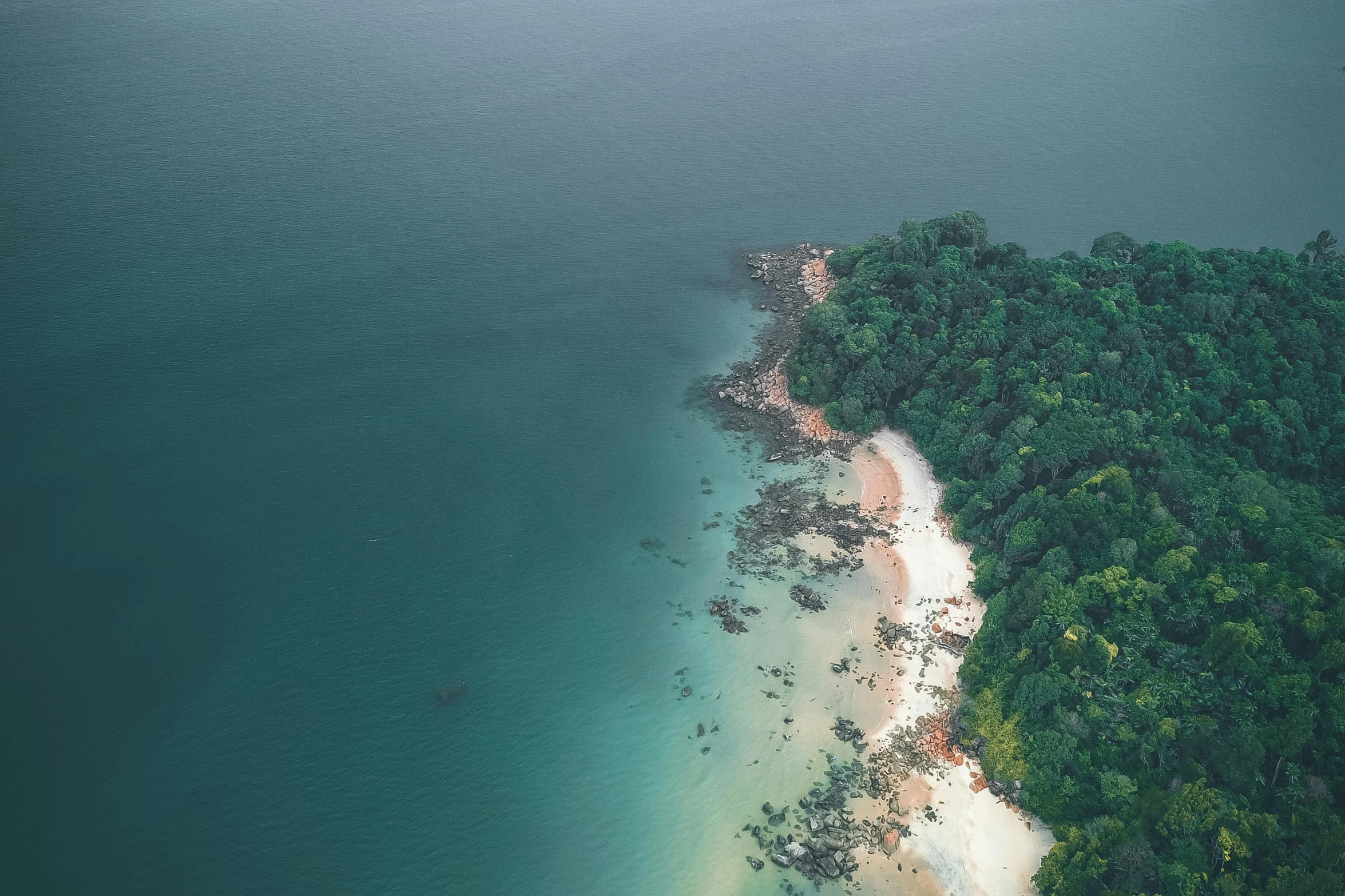 an aerial view of a beach in the middle of the ocean, pexels contest winner, hurufiyya, malaysia jungle, half and half, thumbnail, cambodia