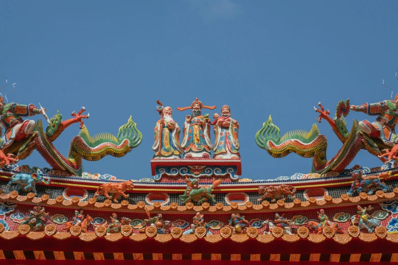 a group of dragon statues on top of a building, inspired by Pu Hua, pexels contest winner, cloisonnism, square, avatar image, hindu kovil scene, guanyin of the southern seas